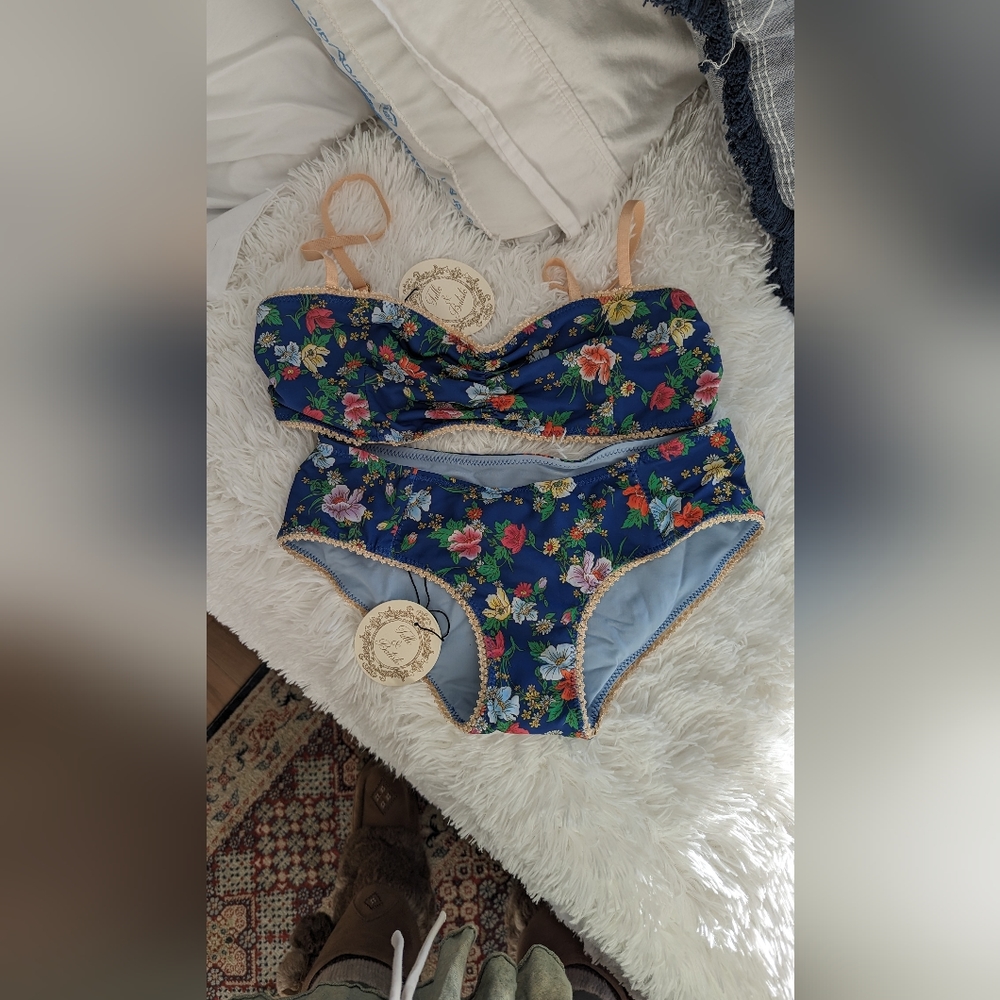Tulle and Batiste swimmers/intimates NWT size M